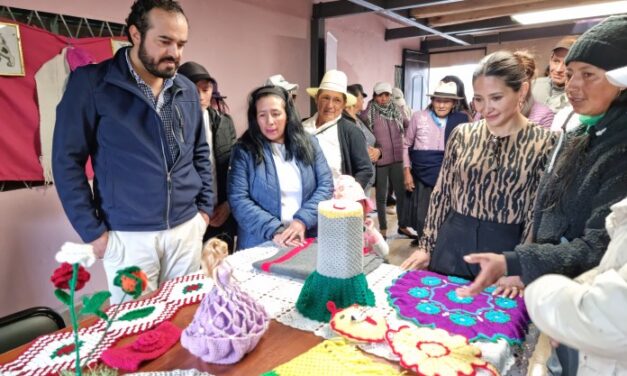 Noticias para migrantes Ecuatorianos Mujeres de Nabón construyen casa para elaborar artesanías