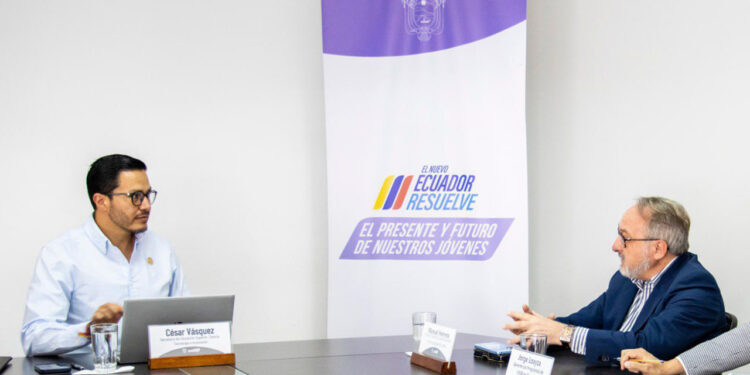 Estudiar en Europa: Becas para ecuatorianos que sueñan en grande.