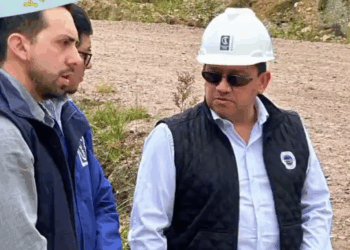 Noticias para migrantes Ecuatorianos Contraloría recorre obras en Azuay por examen especial que ejecuta a la Prefectura