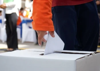 Noticias para migrantes Ecuatorianos Constitución de Ecuador: ¿cuál es la postura de la ciudadanía sobre los cambios?