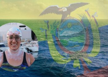 Sara Palacios Conquista el Estrecho: Victoria Ecuatoriana en Aguas Abiertas