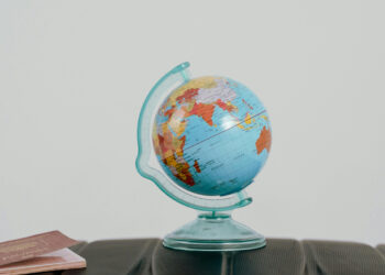 Control migratorio en Ecuador: visa de tránsito obligatoria desde 2025