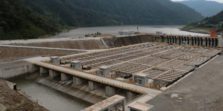 Ecuador y Power China cierran disputa por hidroeléctrica Coca Codo Sinclair