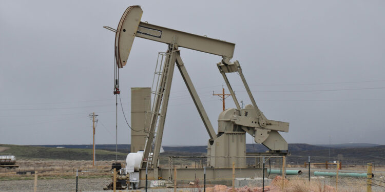 Concesión de campos petroleros en Ecuador generará 4.000 millones