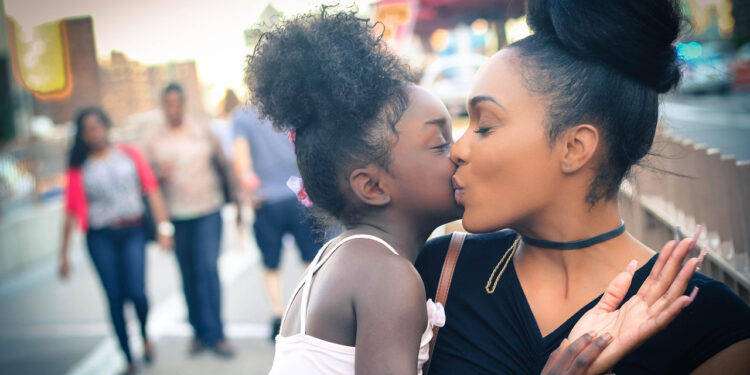 Bono 1 000 Días amplía cobertura a nuevas beneficiarias