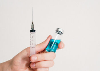 Rusia desarrolla EnteroMix, la vacuna que destruye células cancerígenas