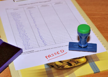 Gobierno de Ecuador lanza evaluación piloto para 58.475 servidores públicos