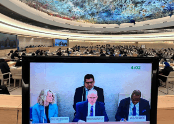 Delegación ecuatoriana celebrando elección al Consejo de Derechos Humanos de la ONU