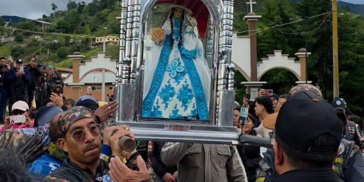 Noticias para migrantes Ecuatorianos El pregón marcará el inicio de las fiestas de la Virgen de El Cisne