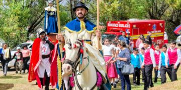 Noticias para migrantes Ecuatorianos Gualaceo vivió sus fiestas con Batalla de Moros y Cristianos