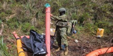 Noticias para migrantes Ecuatorianos Fuerzas Armadas inhabilitan campamento minero en Sígsig