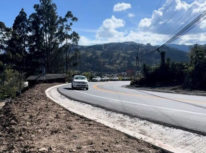 Noticias para migrantes Ecuatorianos Panamericana recupera circulación vehicular en San Camilo