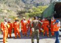 Noticias para migrantes Ecuatorianos Militares se suman para controlar el incendio en San Cristobal