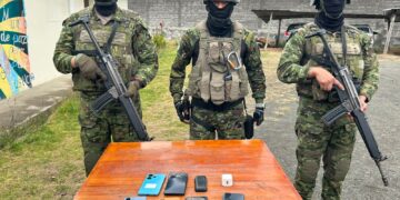 Noticias para migrantes Ecuatorianos En tres meses, 11 operativos en la cárcel de Azogues revelan que persiste el ingreso de objetos prohibidos