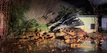 Noticias para migrantes Ecuatorianos 15 personas evacuadas por intensas lluvias en Ponce Enríquez